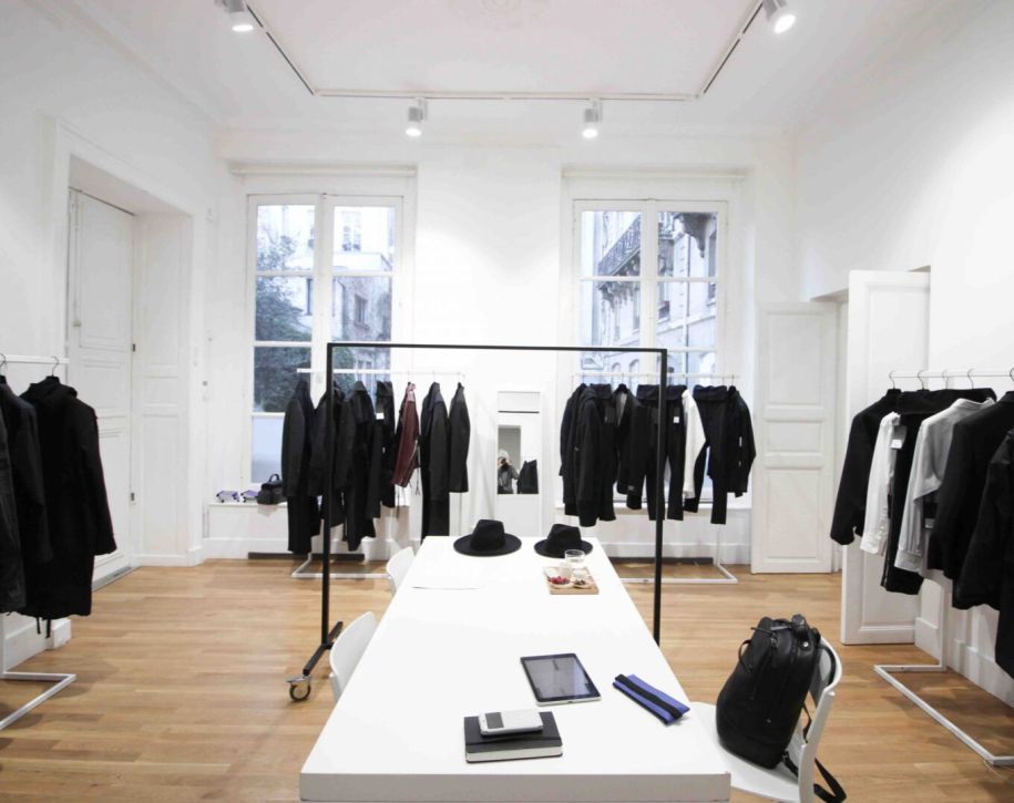 75003-115-122-Archives