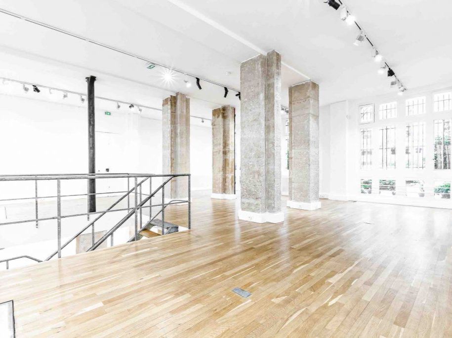 75003-340-125-Archives