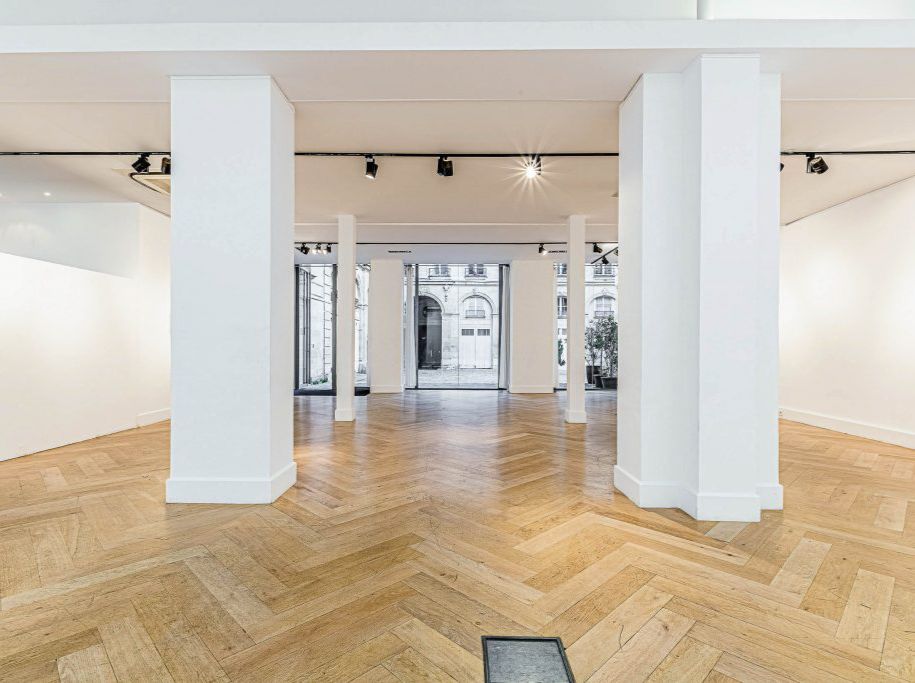 75003-175-124-Archives