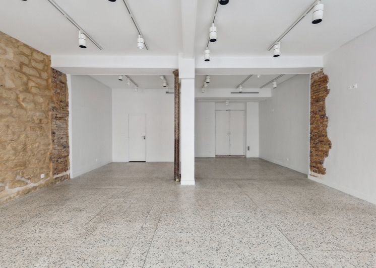 75003-90-130-Archives