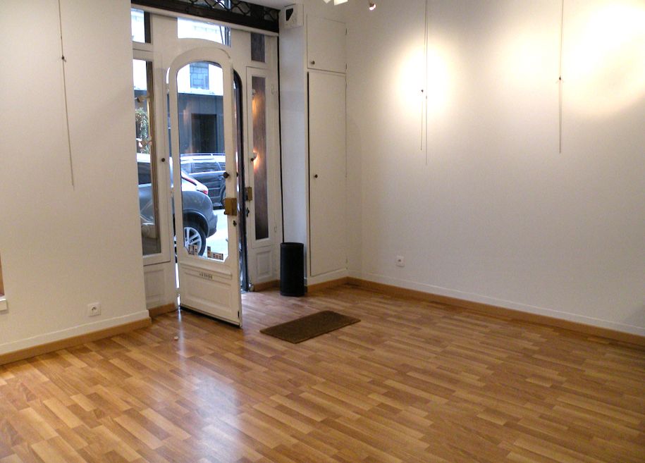 75001-60-370-Palais-Royal