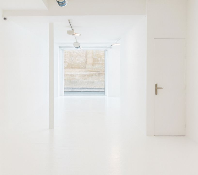 75003-85-1780-Archives