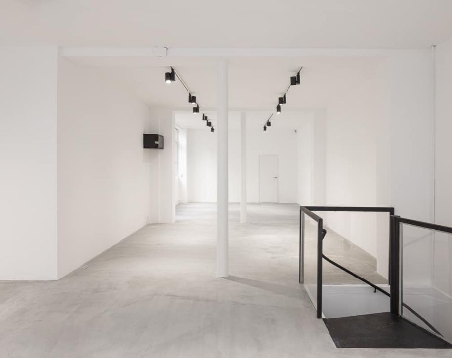 75003-100-294-Archives