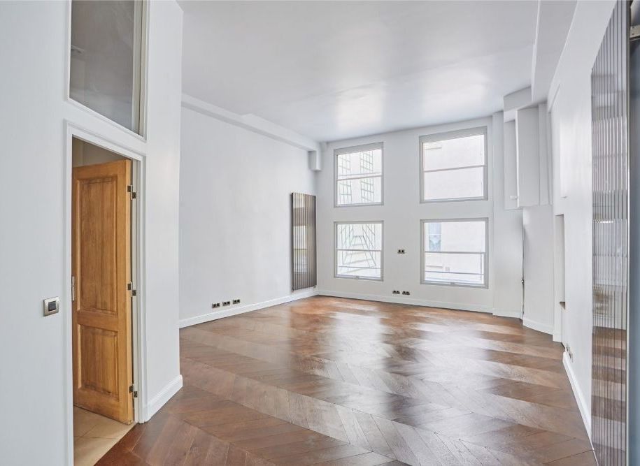 75001-160-102-Palais-Royal