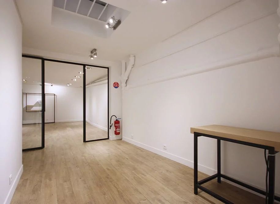 75003-85-166-Enfants-Rouges