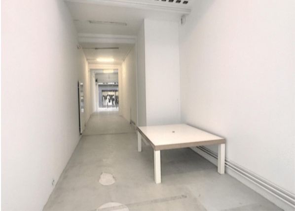 75003-300-336-Sainte-Avoye