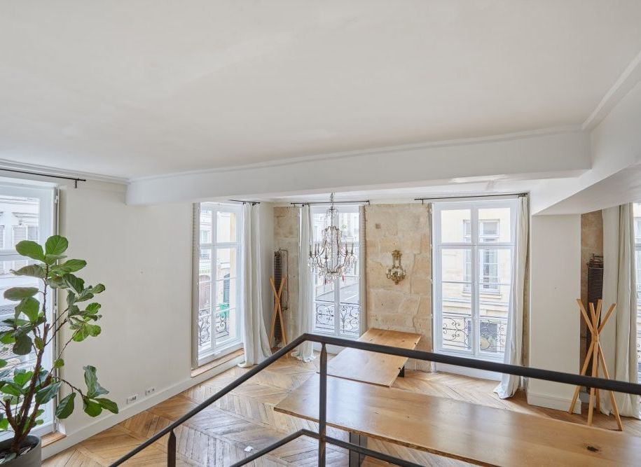 75003-90-110-Archives