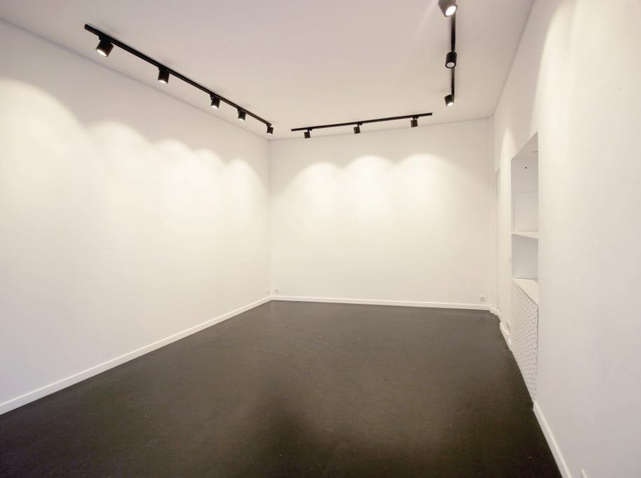 75003-30-128-Archives