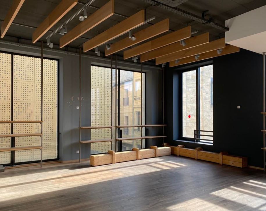 33000-215-534-Bordeaux