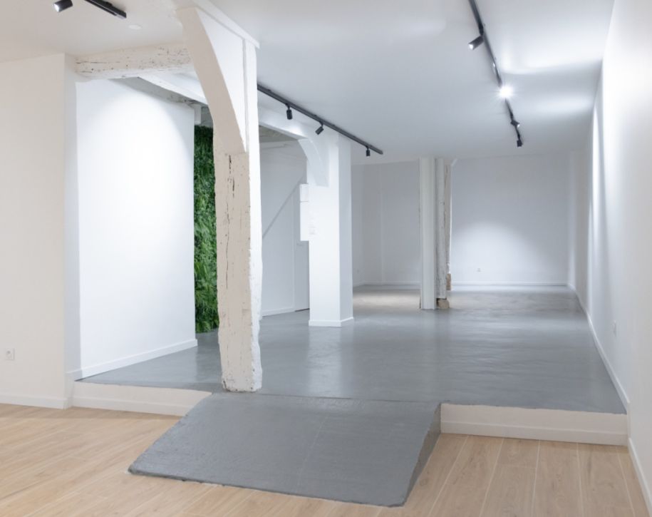 75003-120-32-Sainte-Avoye