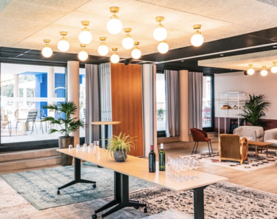 33000-2420-1726-Bordeaux