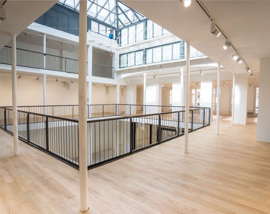 75004-1200-121-Saint-Merri