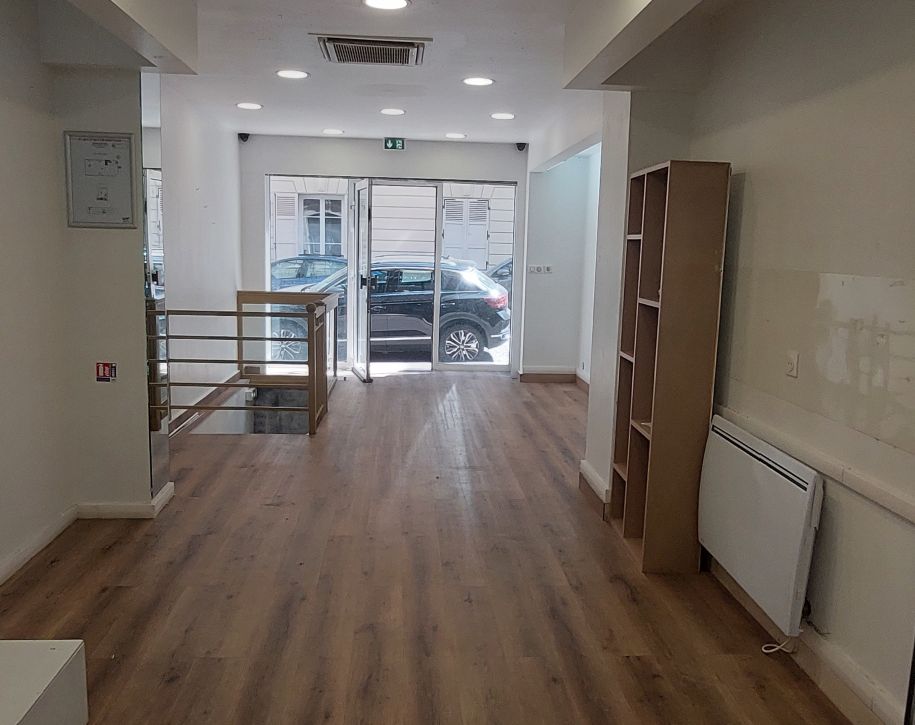 75016-40-1557-Porte-Dauphine