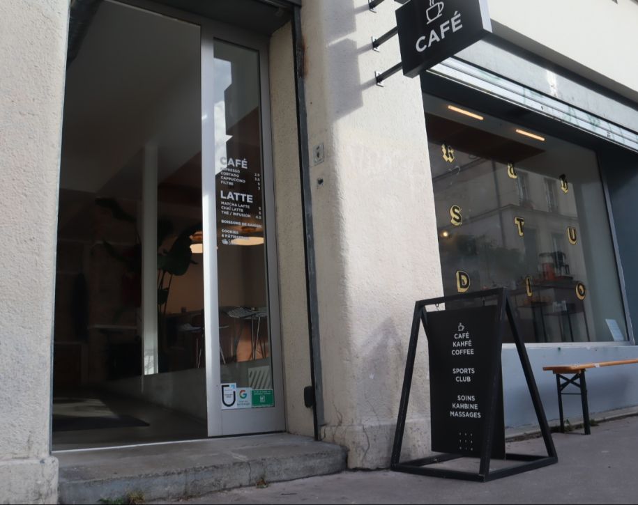 75010-100-508-Hôpital-Saint-Louis