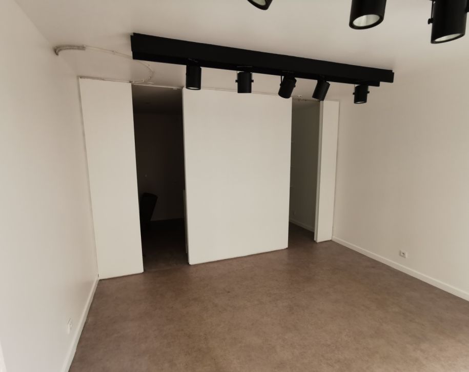 75011-25-461-Folie-Méricourt