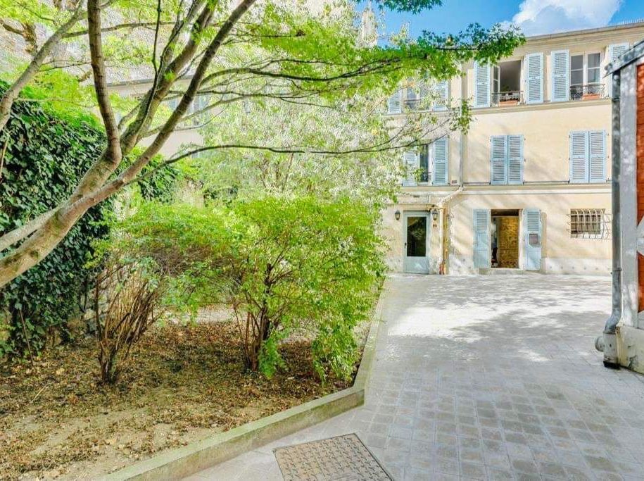 75007-450-462-Gros-Caillou