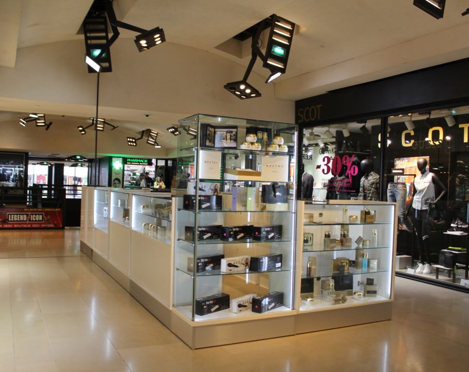 75008-11-1558-Champs-Élysées