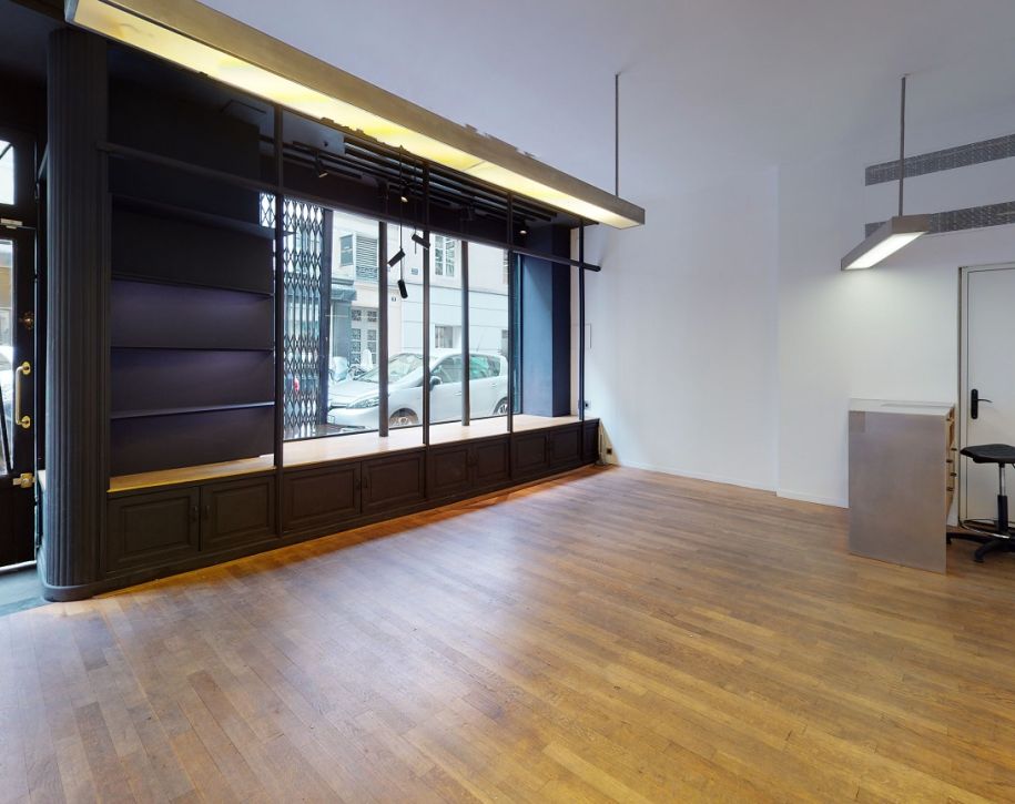 75001-85-24-Palais-Royal