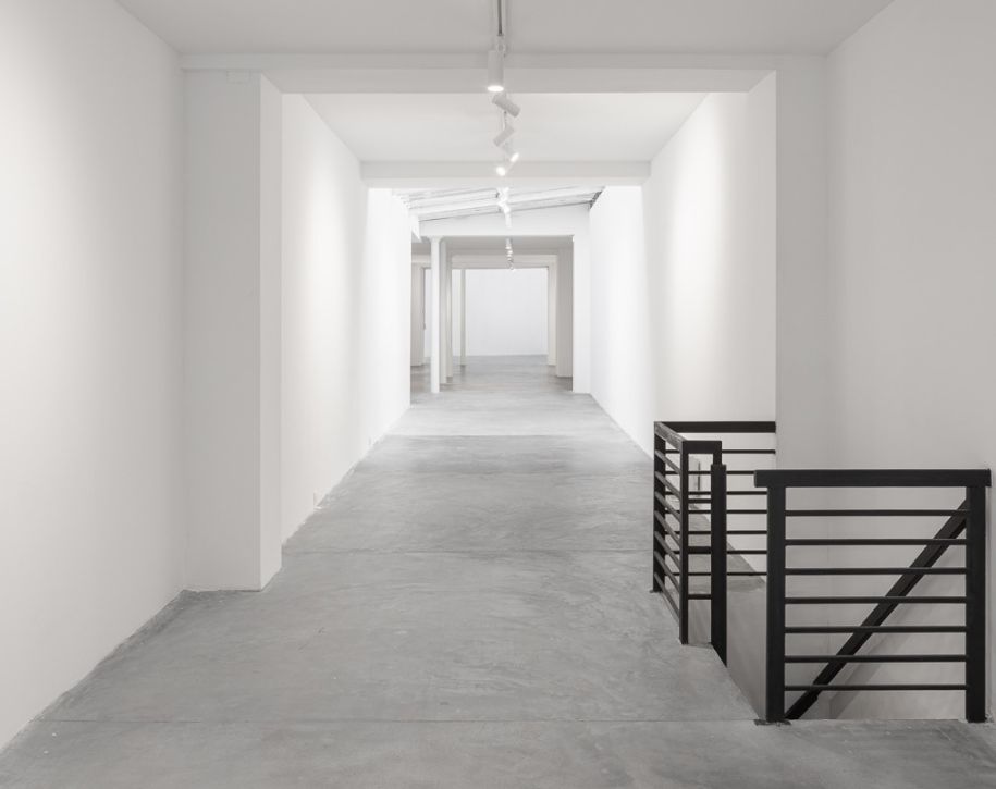 75003-226-35-Archives