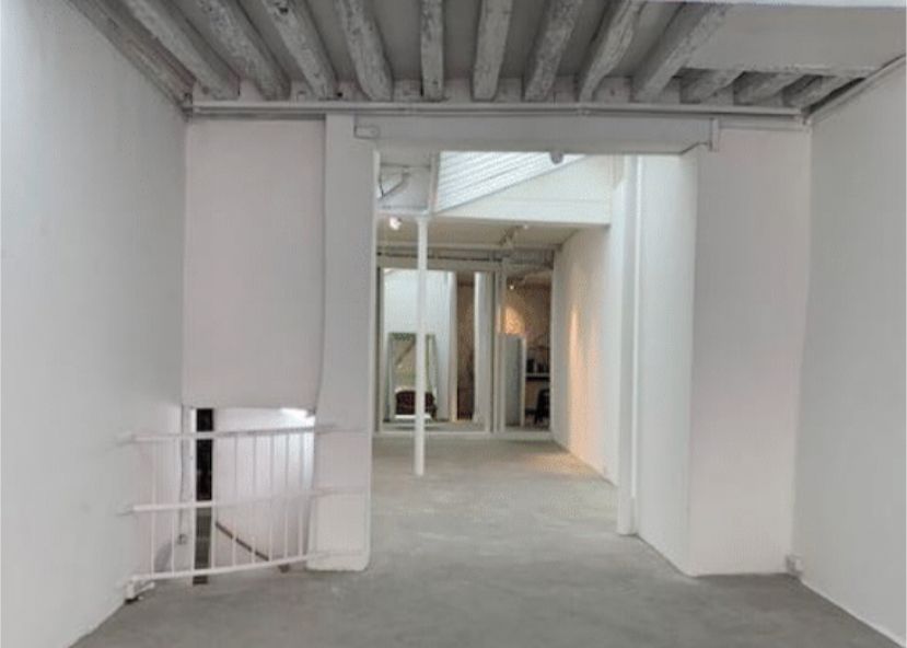 75001-257-228-Halles