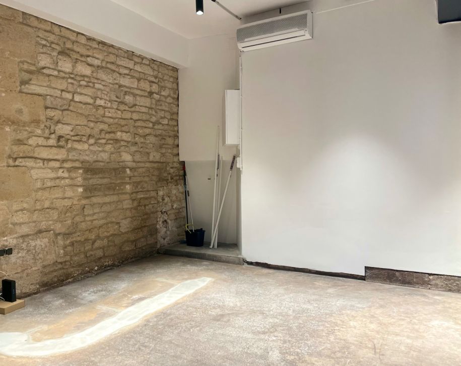 75003-40-108-Archives