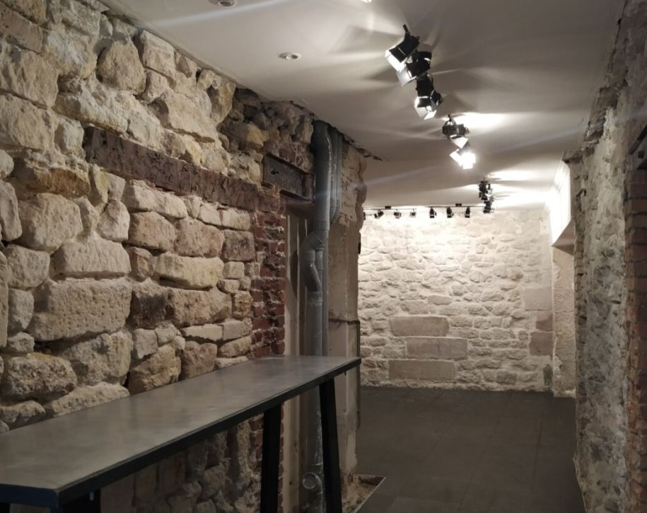 75003-79-235-Sainte-Avoye