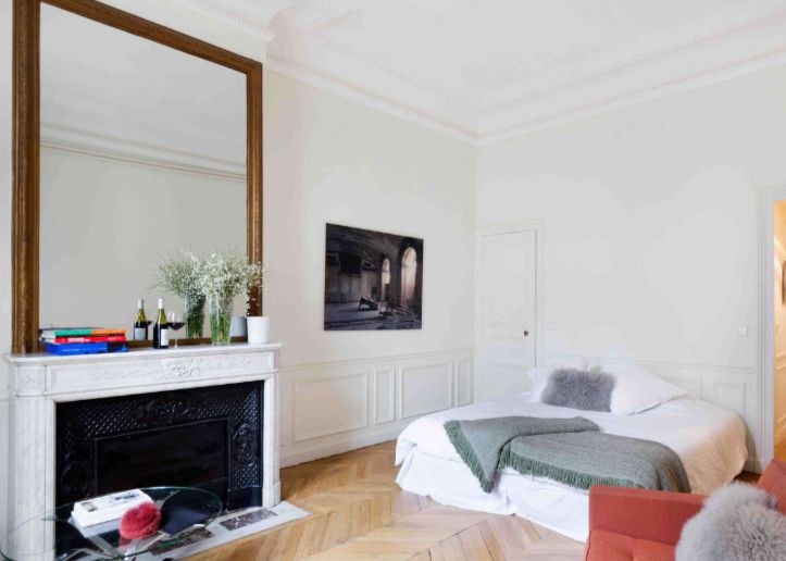 75008-230-112-Madeleine