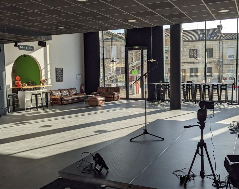 33000-250-476-Bordeaux