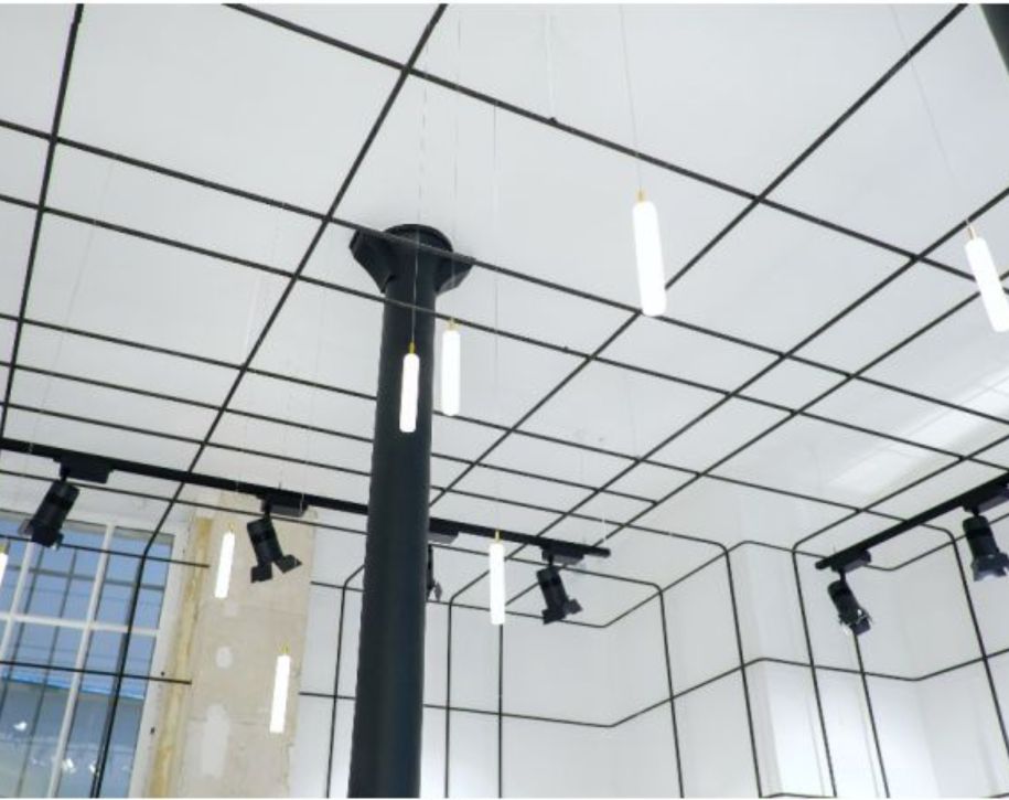 75003-130-46-Archives