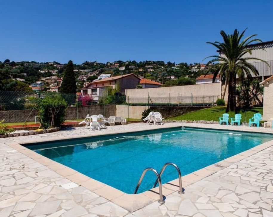 6400-300-1707-Cannes