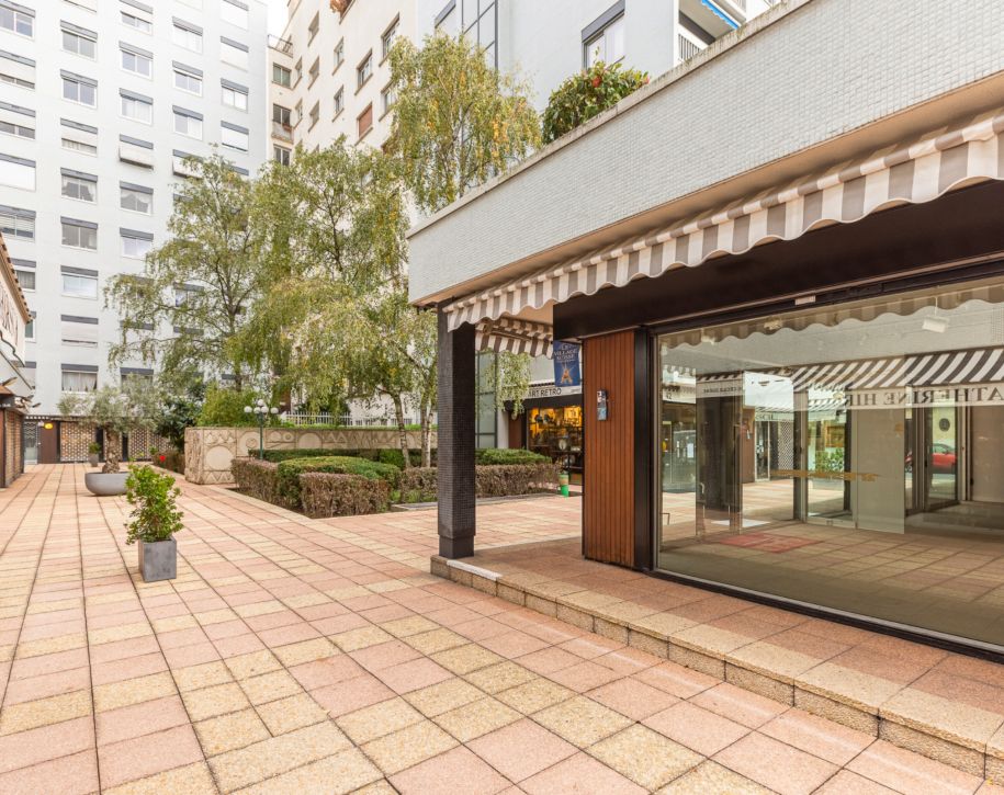 75015-38-1714-Grenelle