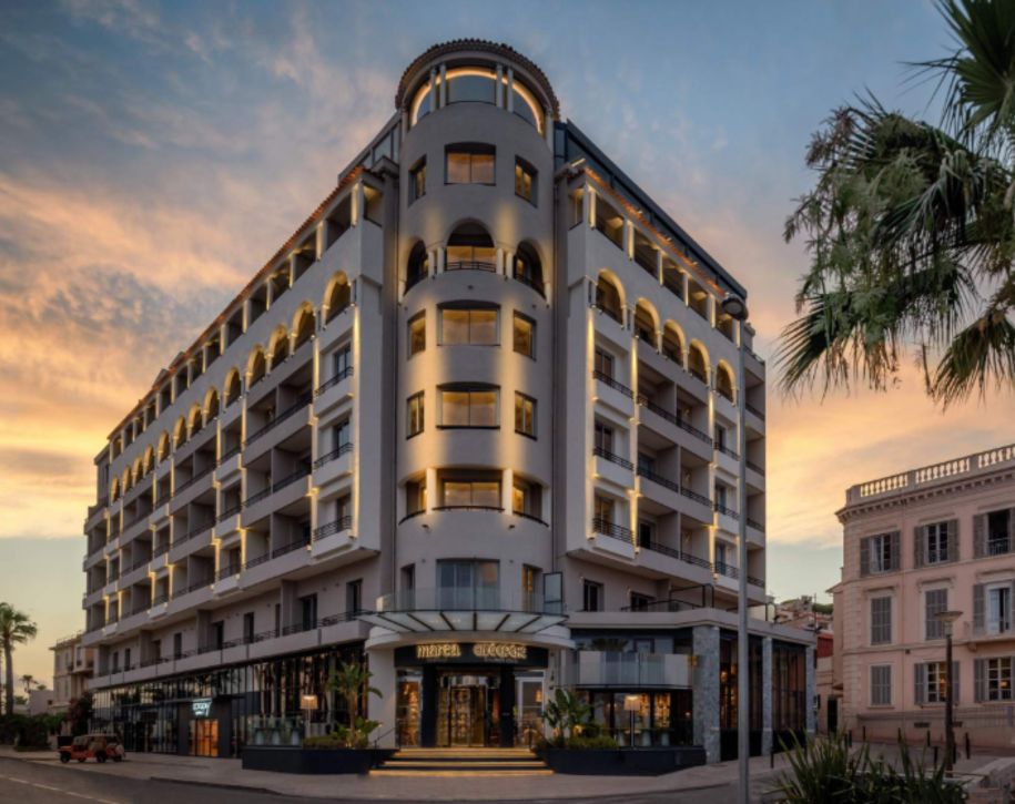 6400-400-1713-Cannes