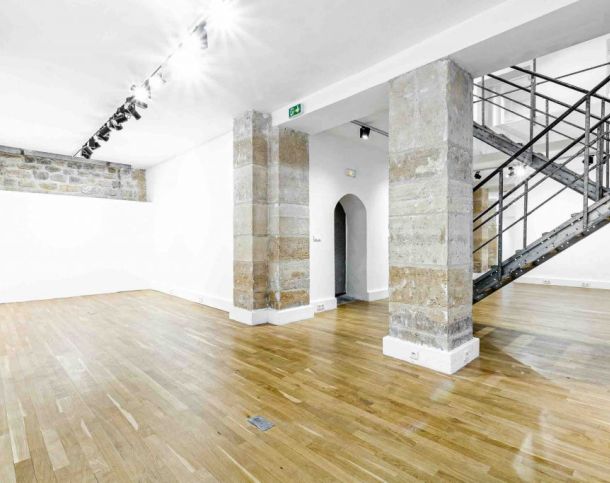 75003-340-125-Archives