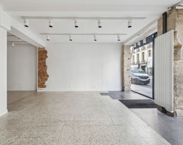 75003-90-130-Archives