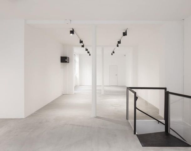 75003-100-294-Archives