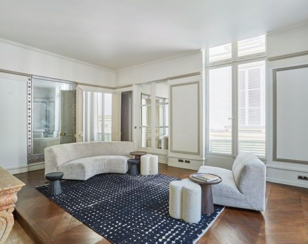 75001-160-102-Palais-Royal