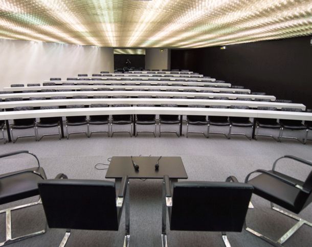 75019-300-1656-Combat