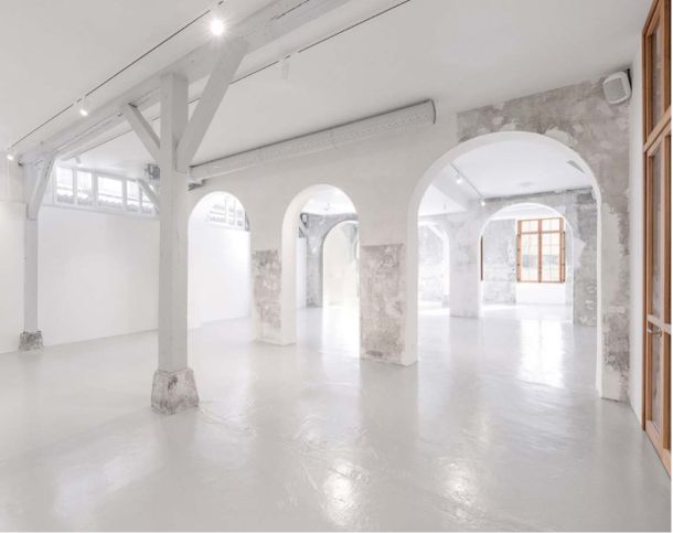 75011-255-1592-Folie-Méricourt