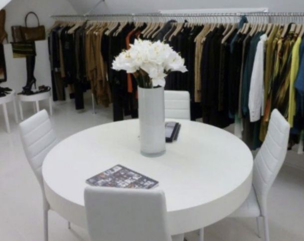 75001-123-318-Halles