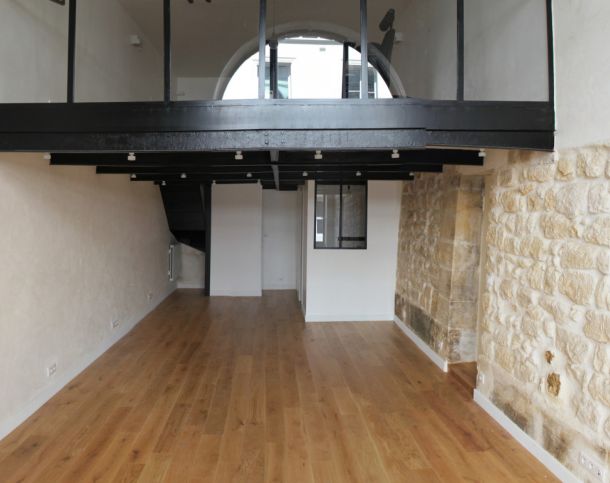 75003-38-317-Arts-et-Métiers