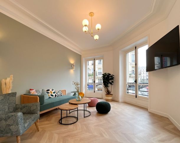 75002-150-127-Bonne-Nouvelle