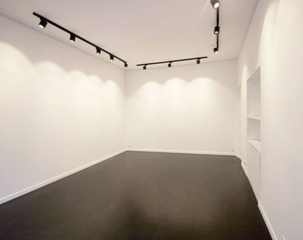 75003-30-128-Archives