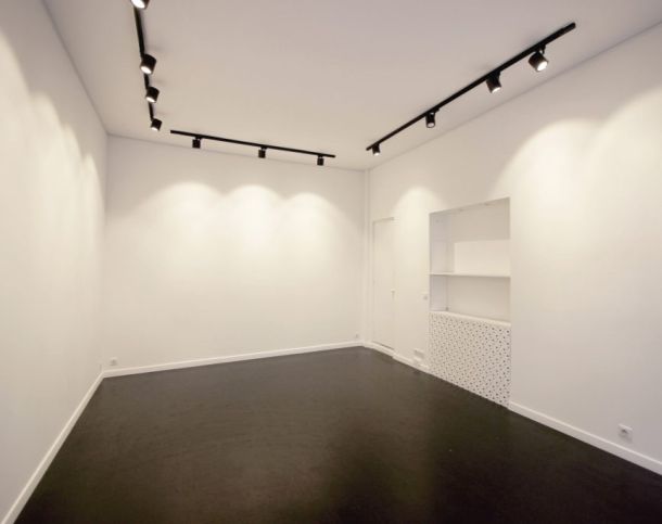 75003-30-128-Archives