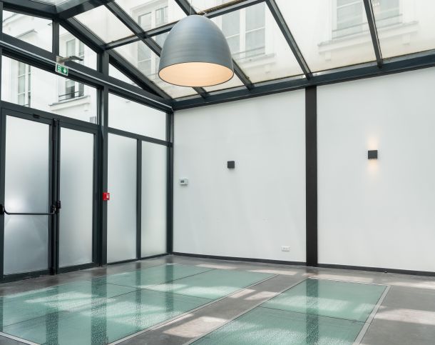 75001-930-360-Place-Vendôme