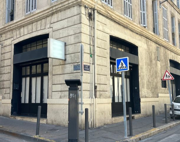 13000-90-494-Marseille