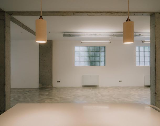 93500-113-1866-Pantin