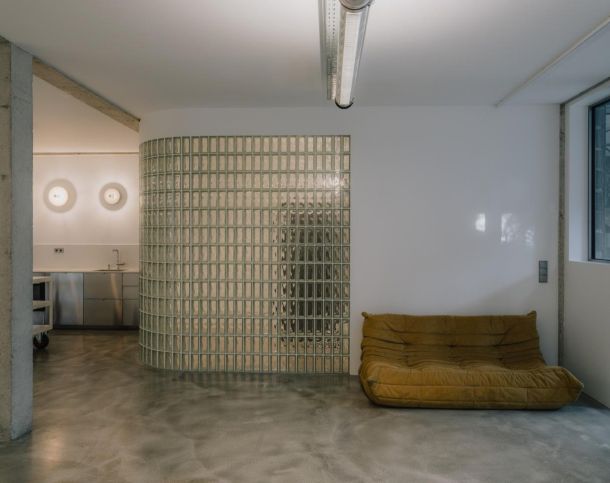 93500-113-1866-Pantin