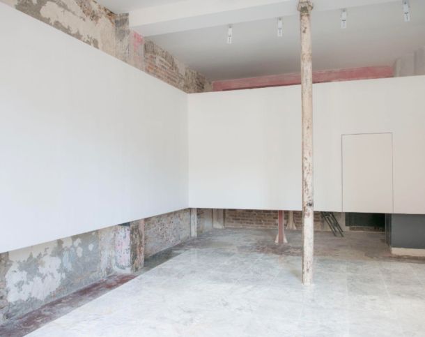 75010-30-460-Hôpital-Saint-Louis