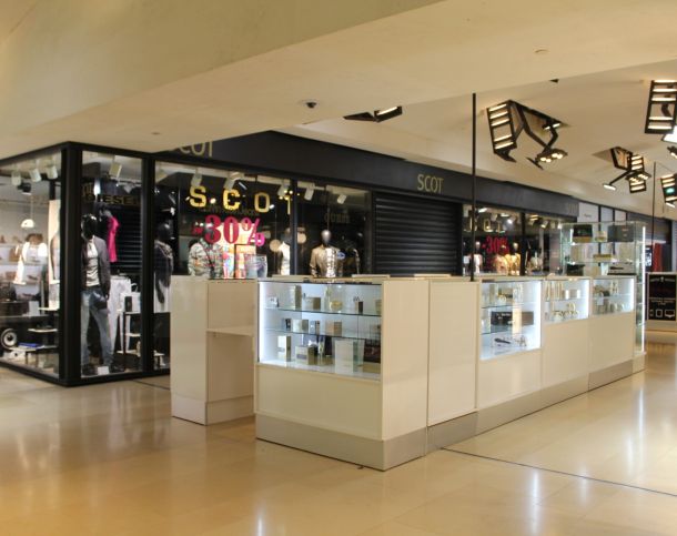 75008-11-1558-Champs-Élysées