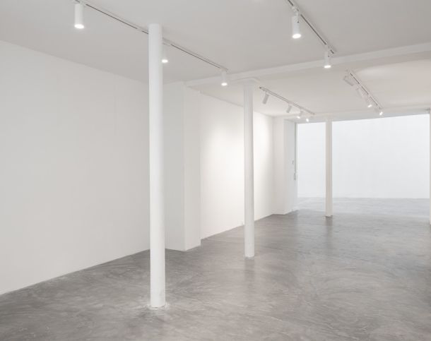 75003-226-35-Archives